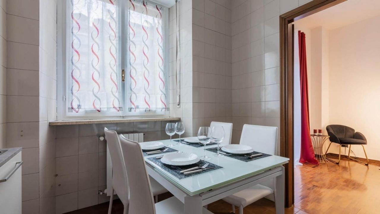 Porta Nuova Centro Elegante Suite Con Wifi ตูริน ภายนอก รูปภาพ