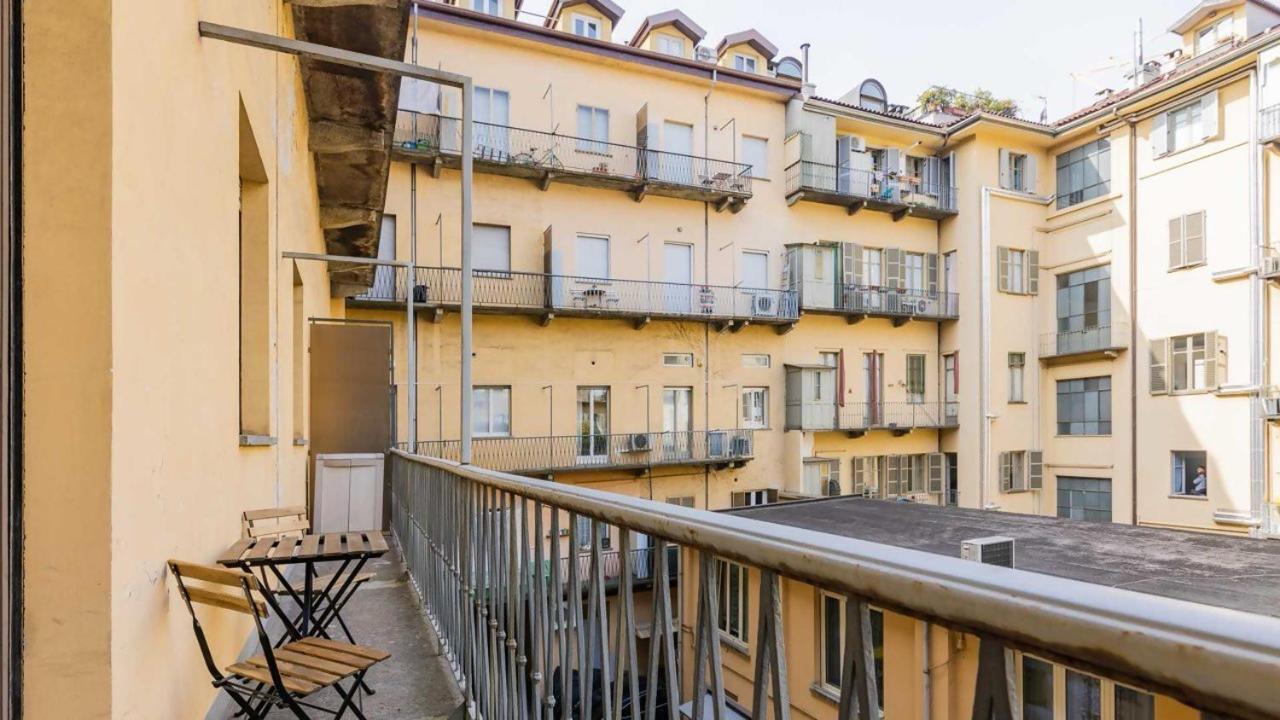 Porta Nuova Centro Elegante Suite Con Wifi ตูริน ภายนอก รูปภาพ